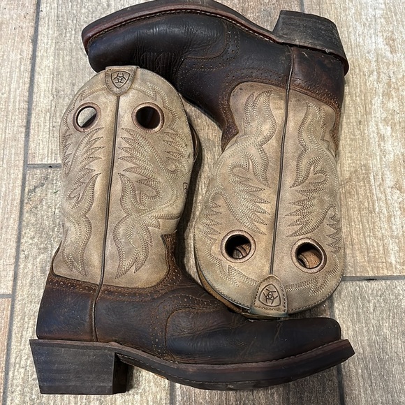 Ariat Men’s‎ Brown Heritage Roughstock Leather Western Boot - Picture 6 of 10